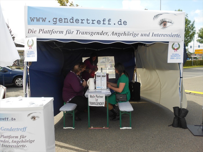 Gendertreff beim CSD Aurich 2014 004