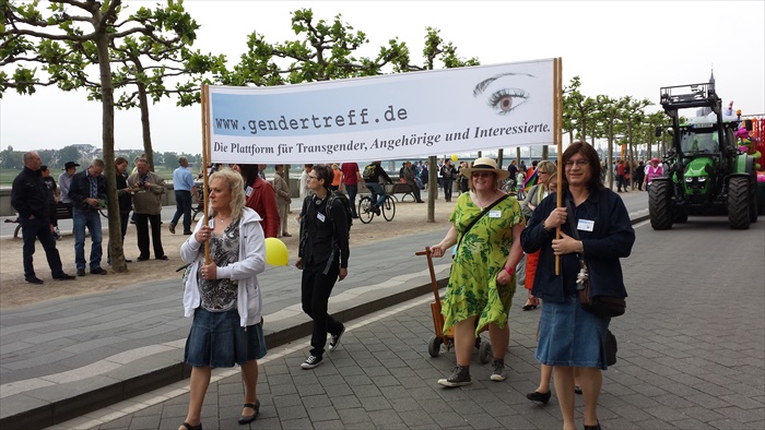 CSD Düsseldorf 2015 Gendertreff 007