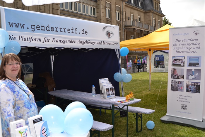 CSD Düsseldorf 2015 Gendertreff 009
